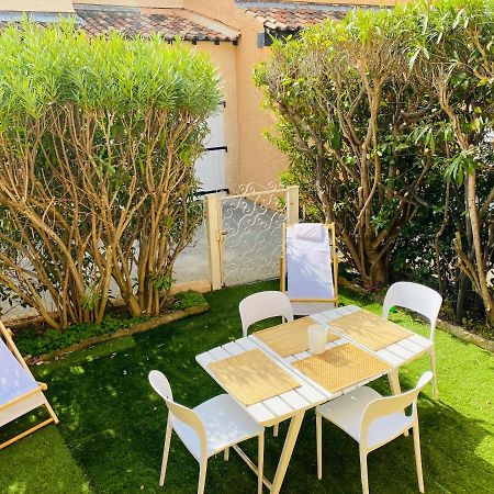 Les Tamaris Apartment Saint-Cyr-sur-Mer Exterior photo